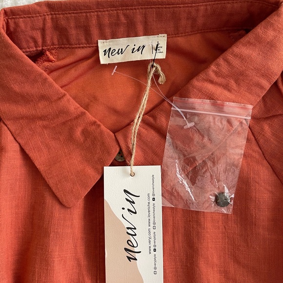 VICI Dress - Picture 4 of 8